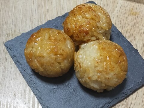 プチ焼きおにぎり☆チーズ入り！